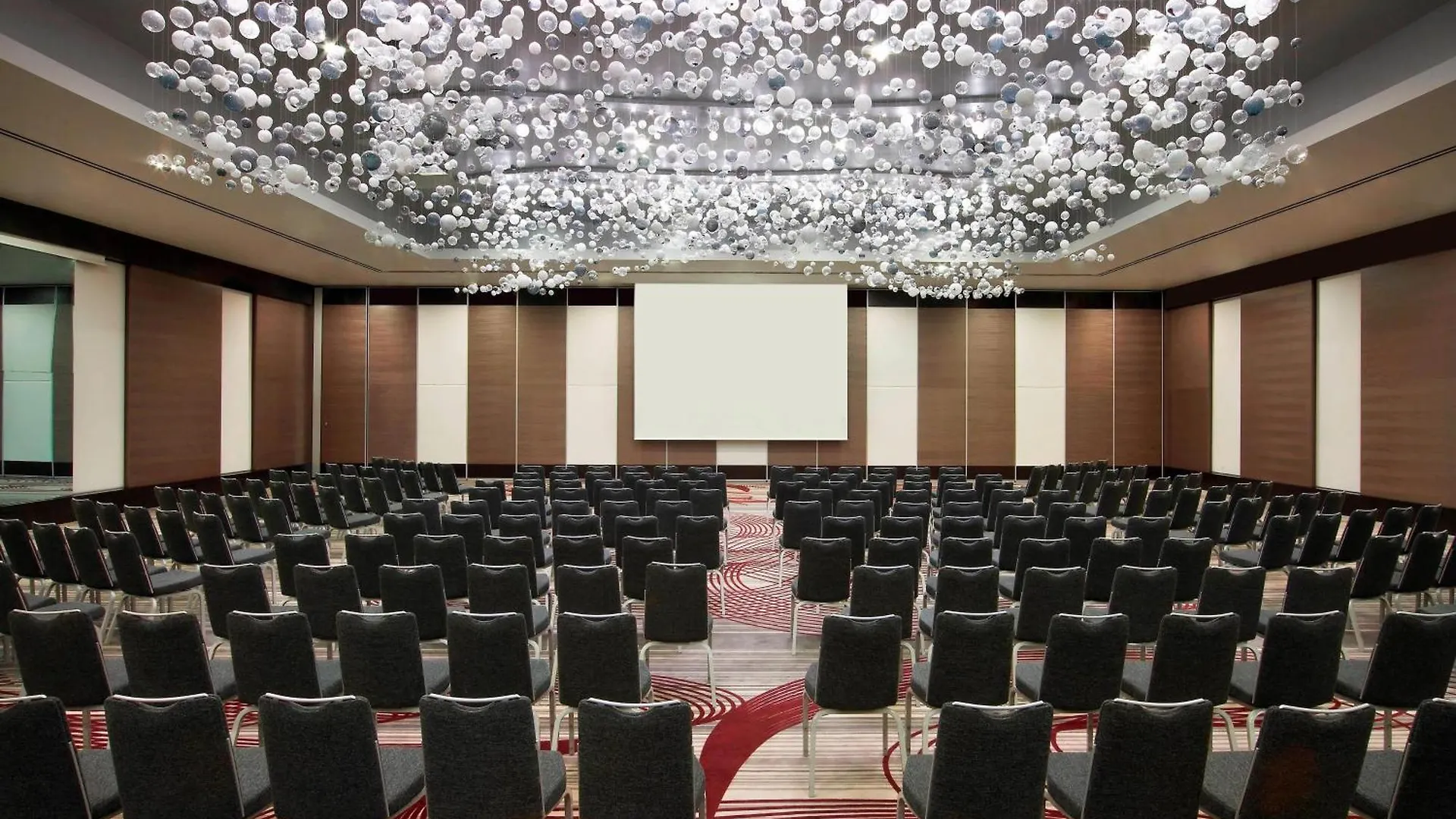 Le Meridien Istanbul Etiler Hotel